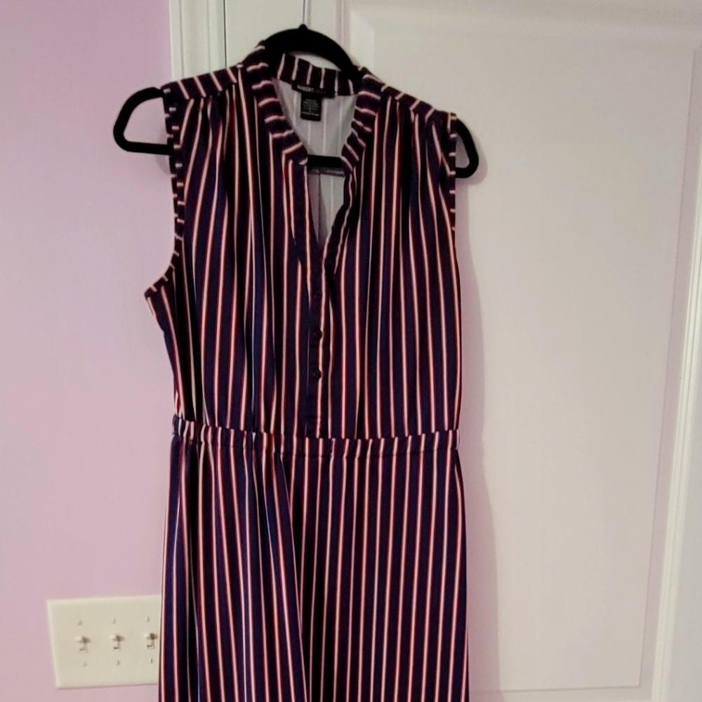 Stripped/Sleeveless  dress